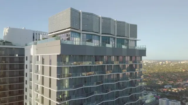 Solitair Brickell featuring poma balcony railing and custom facade.